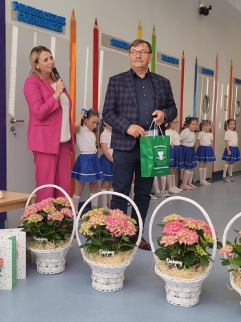 506801841_122259759506072202_1464677811787561271_n